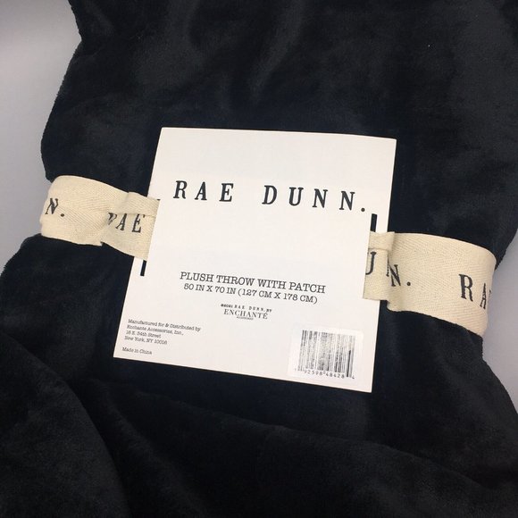 Rae Dunn Halloween SPOOKY Bat Black Fleece Throw Blanket Patch 50x70 NEW 2021 - Picture 5 of 6